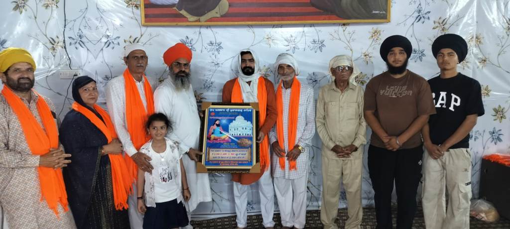 श्री खुरालगढ़ साहिब में तुषार ने 20201 रुपये की सेवा भेंट नौकरी मिलने पर किया शुक्राना